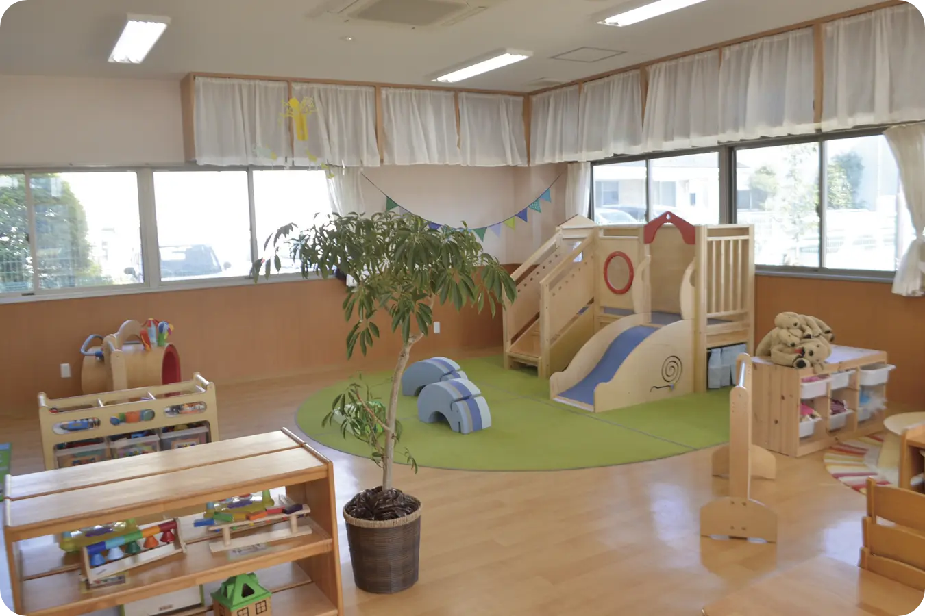 ひよこ組（1才児）の保育室